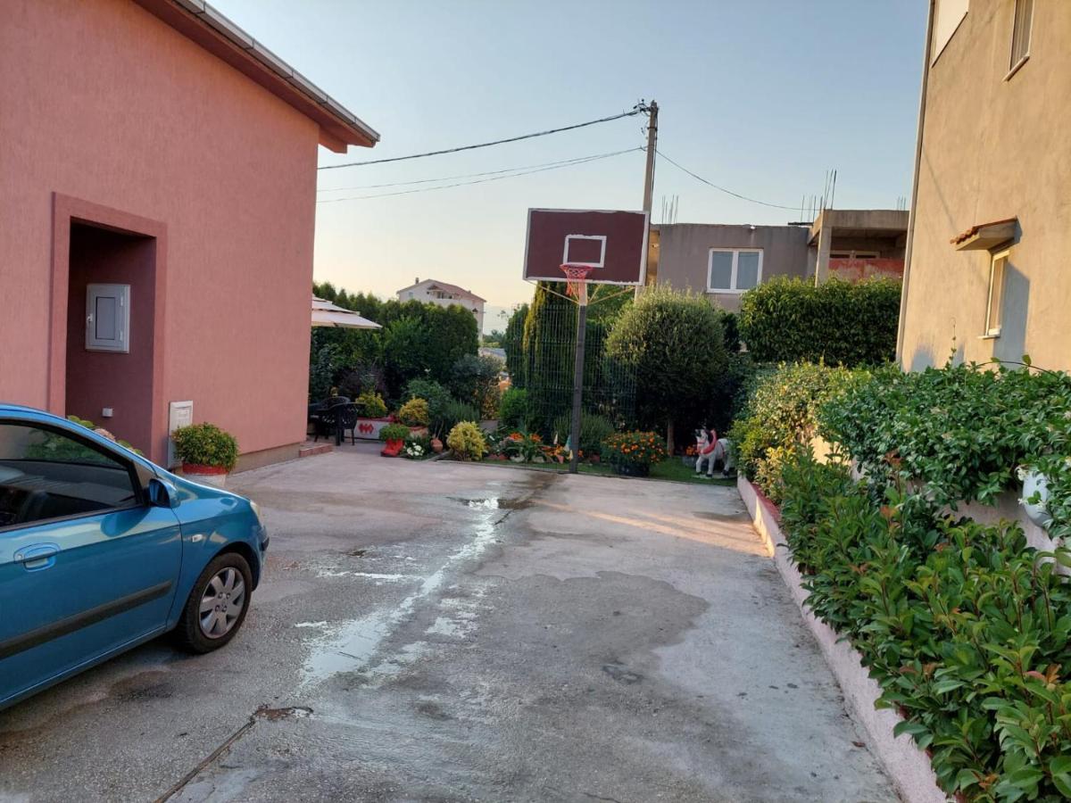 Green Oasis Apartment Kotor Exterior photo